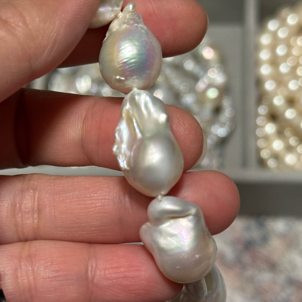 12-23mm White Baroque Freshwater Pearl Necklace - Picture 3 of 14